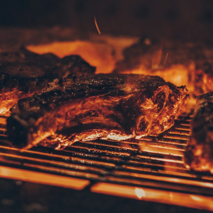 La Brace_unsplash_kottrestaurang