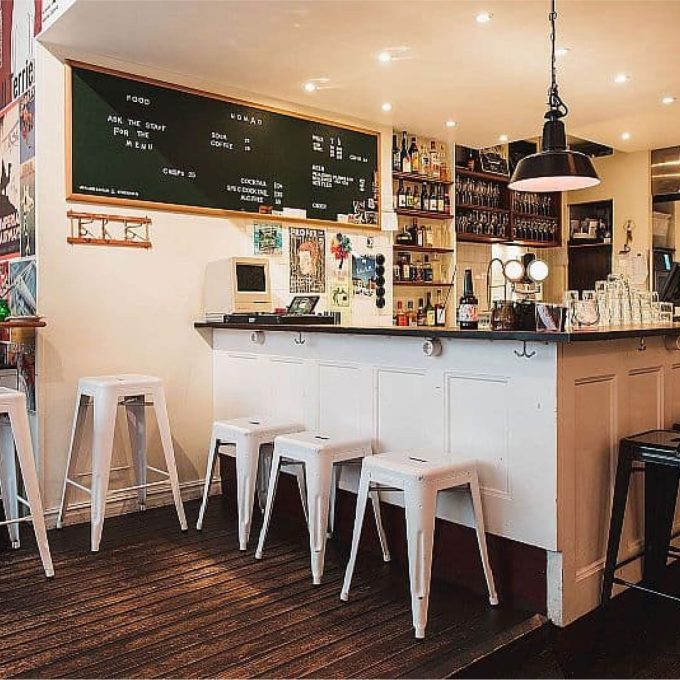 hundvanlig restaurang stockholm nomad