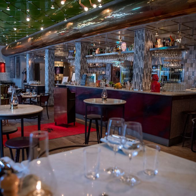 hundvanlig restaurang stockholm the hills