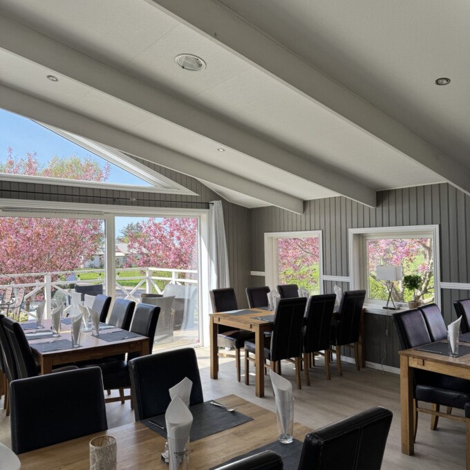 restaurang bastad mellbystrand solstickan