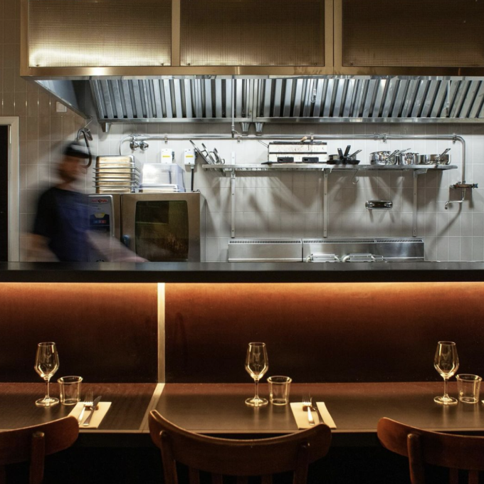 bar montan första dejten stockholm