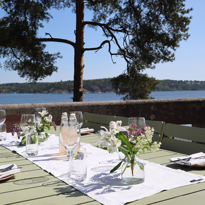 midsommar restaurang var gard saltsjobaden