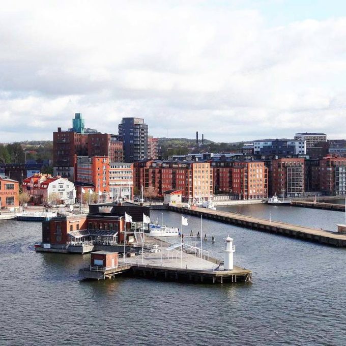 Skargardskrogar-i-Goteborg-River-Restaurant