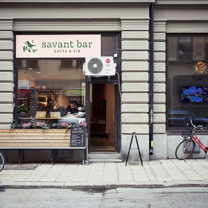 savant-bar-kaffe-och-vin-vinbar-stockholm