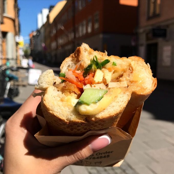 smorgas-stockholm-banh-mi-saigon-baguette