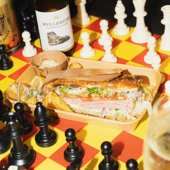 Svarta hästen_nyöppnat_gbg