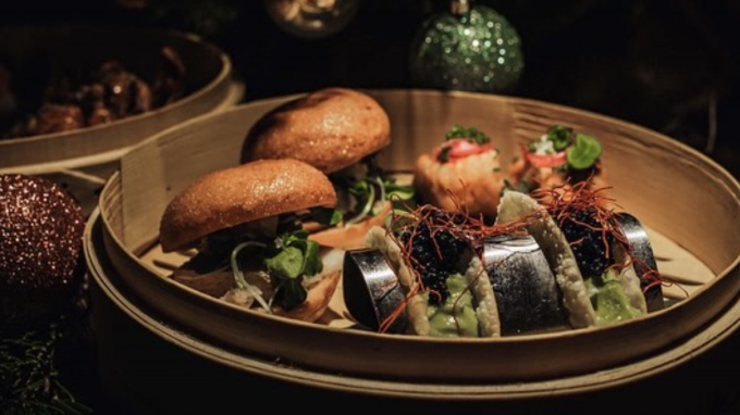 Asiatiskt julbord i Stockholm 2025