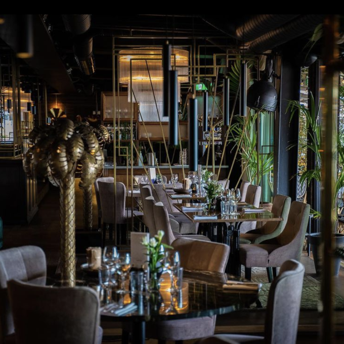 julbord gamla stan restaurang mr mister french