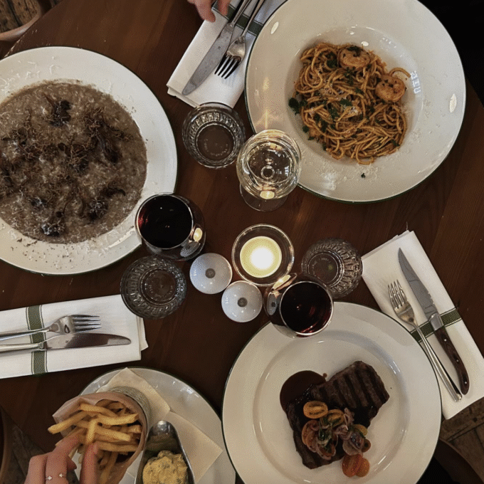 Taverna_Averna_mors_dag_2025_gbg