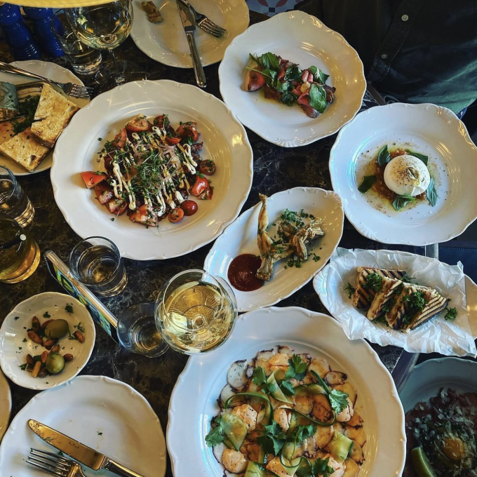 mysiga restauranger stockholm Hornsgatan Kvarterskrog