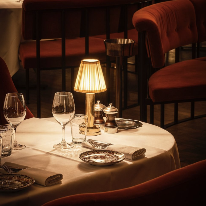 mysiga restauranger stockholm lavventura