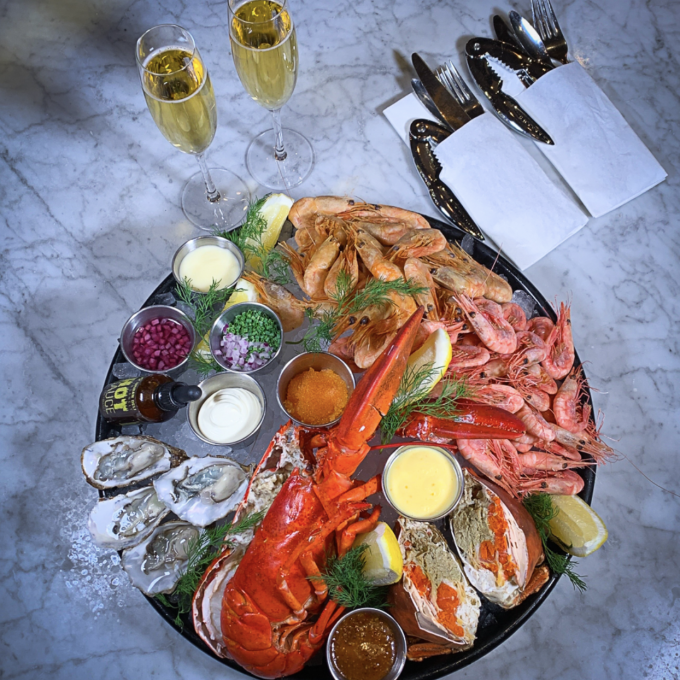 bästa uteserveringarna södermalm urban deli nytorget