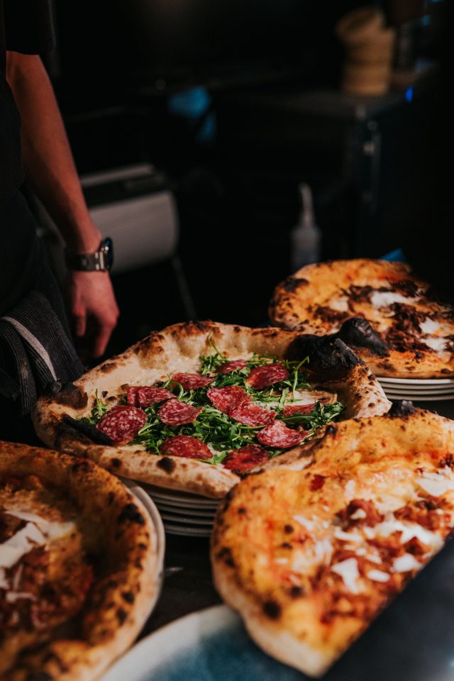 Bästa pizzerian i Lund – vedugnspizza och napolitansk pizza restaurang ved