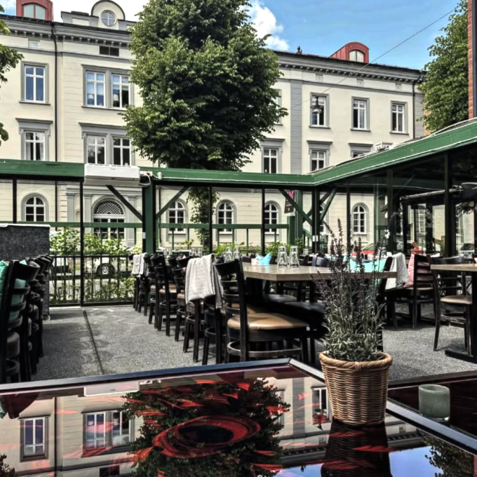 restaurang jonkoping raspberry