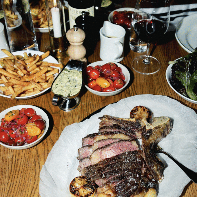kb_konstnarsbaren_sthlmfw_bokabord_restaurangguide