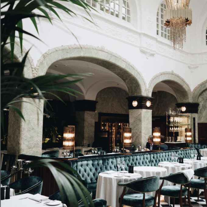 restaurang bonnies bank hotel centrala stockholm