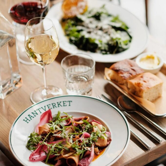 fredagslunch stockholm restaurang hantverket