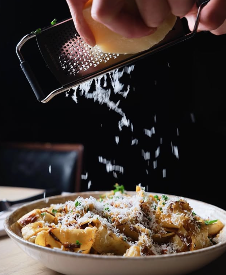 hundvanlig restaurang aubergine