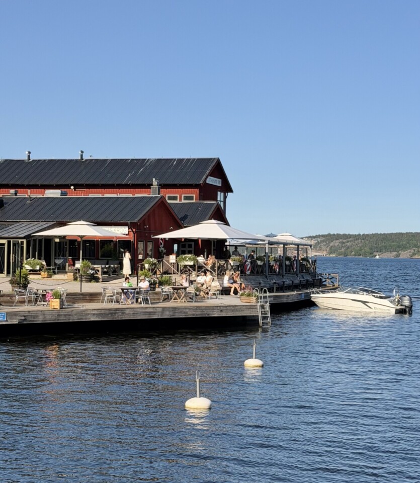 sommar restaurang dagsutflykt stockholm